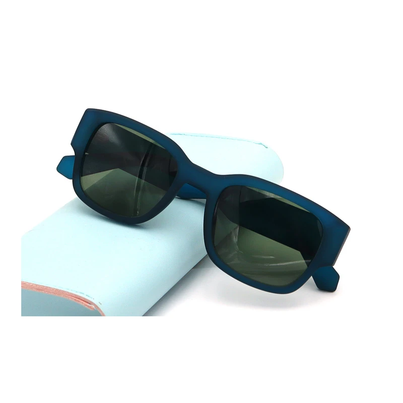Vintage Simple Rectangle Unisex Sunglasses 2
